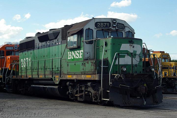 BNSF 2871 GP39M.jpg